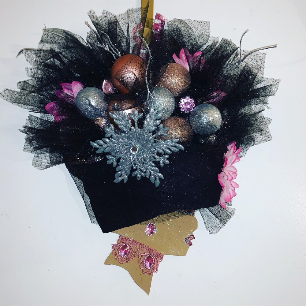 Diva/Afro Wreath -SOLD